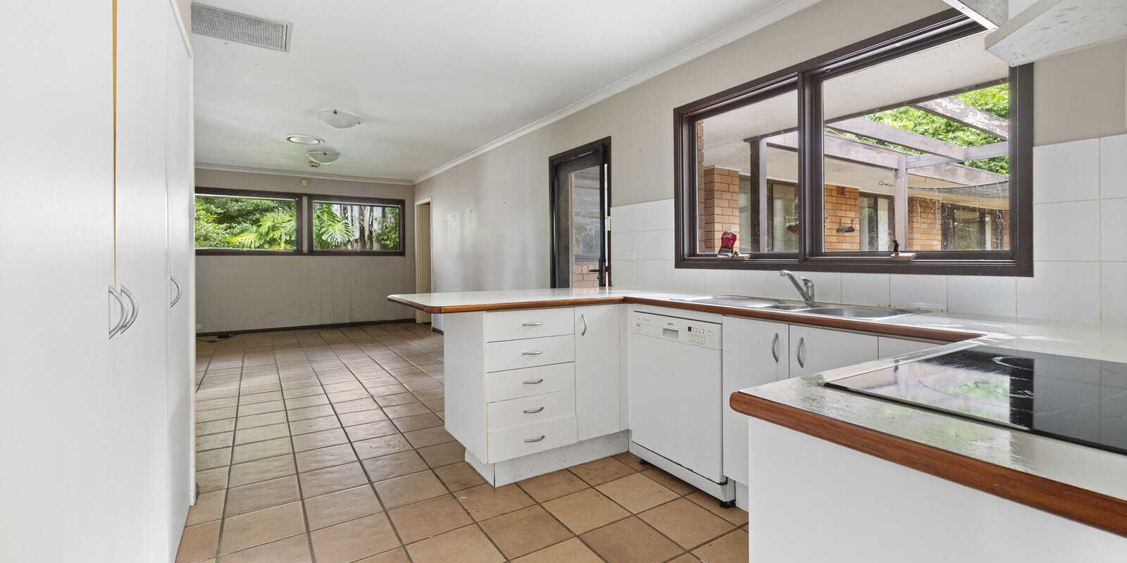 6A Miowera Road North Turramurra 6A Miowera Road North Turramurra